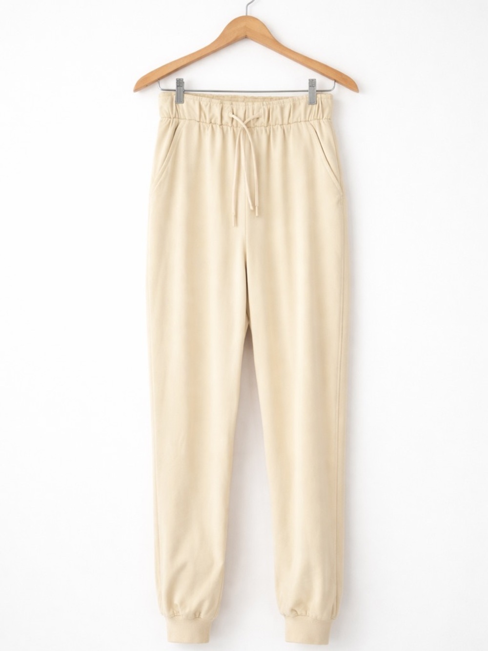 Lululemon Stretch High Rise Jogger Prosecco Cream Size 2 Lightweight